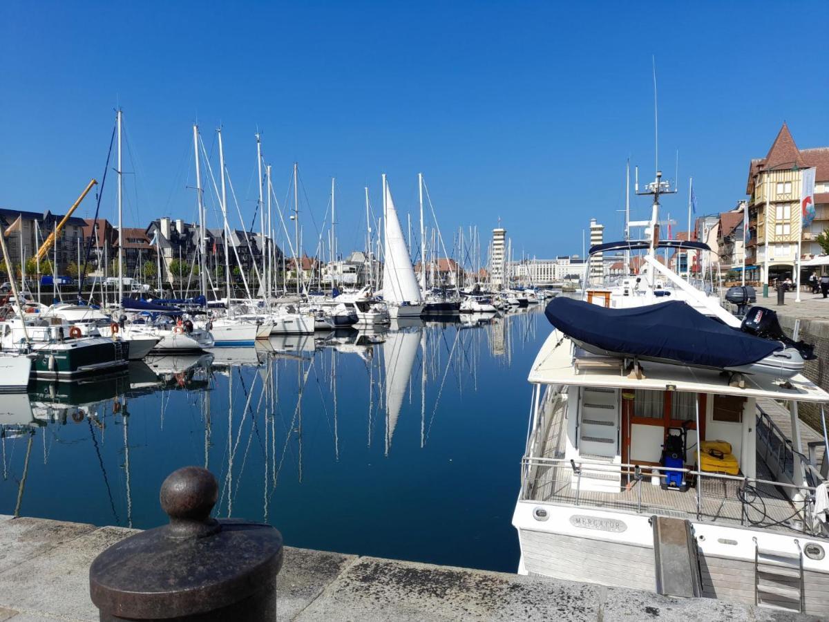 Studio Les Marinas-12 By Interhome ドーヴィル エクステリア 写真